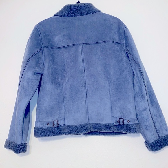 Blue short winter Jacket with zipper front - Picture 2 of 7